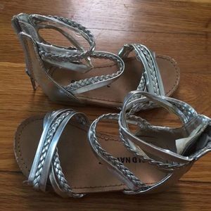Silver Old Navy Gladiator Sandals 6-12 M Shoes